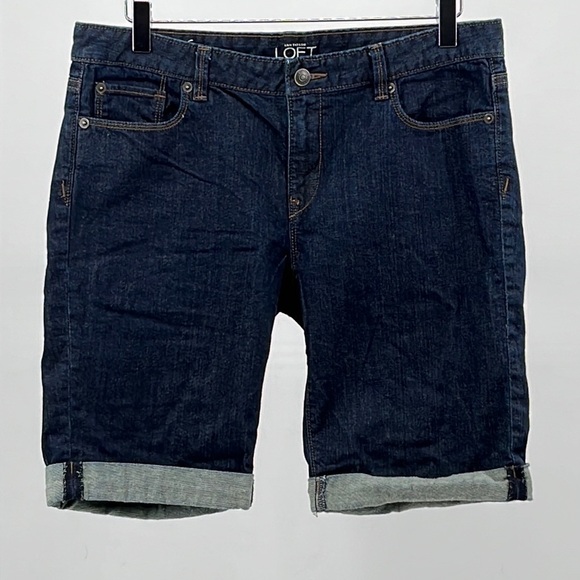 Loft Modern Cuffed Bermuda Denim Shorts in Dark Indigo - Size 6 - Picture 1 of 6